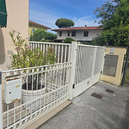 Lejlighed 50 M From The Sea And Private Parking