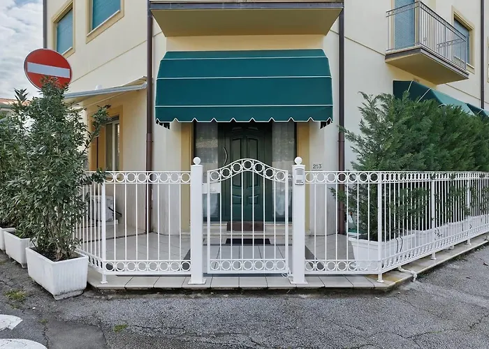 Carducci 213 Apartament Marina di Pietrasanta